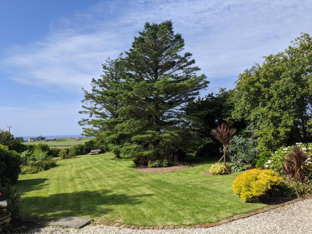Cosy, Coastal Retreat With A Large Garden Villa Monreith Eksteriør billede